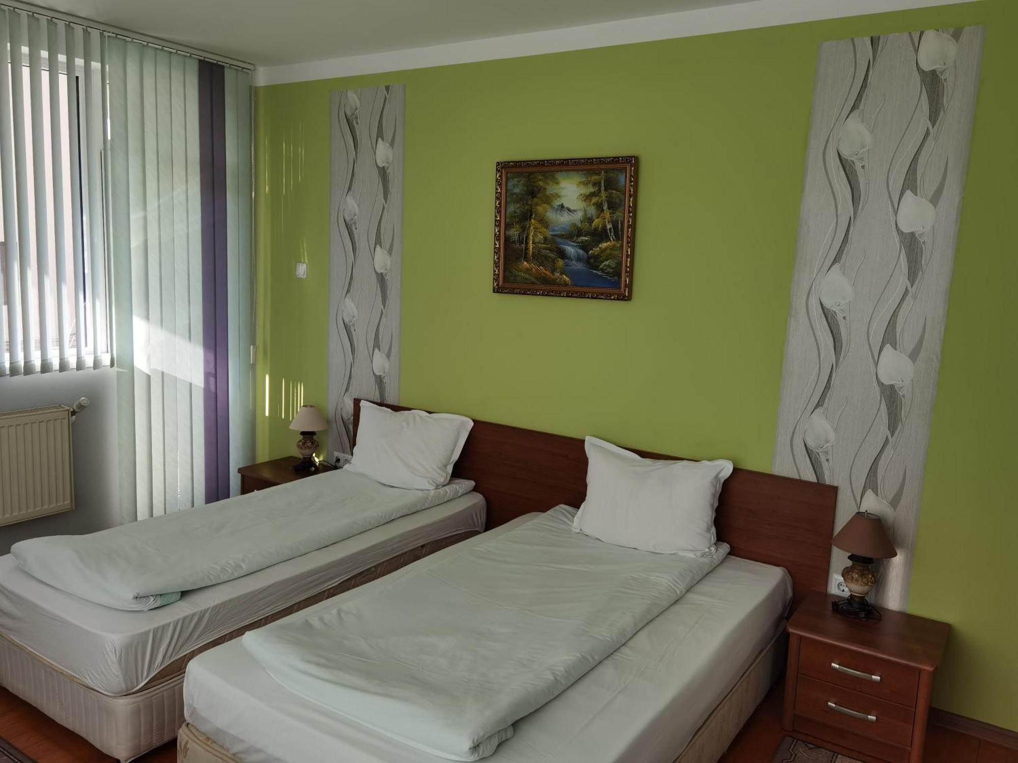 Mira Guest House Dobrinishte Quarto foto